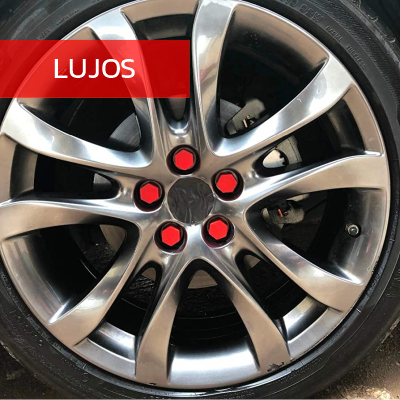 Lujos